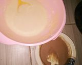 A picture of step 4 of Marble Vanilla Cake.