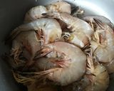 Foto langkah ke 1 dari resep Udang goreng cabe garam.