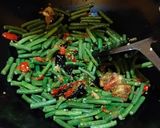 Foto langkah ke 2 dari resep Oseng tempe kacang panjang.