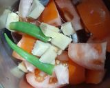 A picture of step 3 of Kolhapuri Mixed Veg Curry.