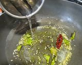 गुजराती रसपात्रा / पानीपात्रा - अरबी के पत्ते से बना शाम का स्वादिष्ट नाश्ता रेसिपी चरण 4 फोटो