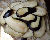Foto del paso 2 de la receta: Milanesas de berenjenas 🍆
