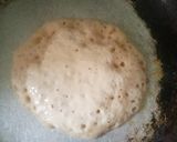 A picture of step 2 of Yummy fried Gurasa and egg.