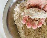 A picture of step 4 of Wheat flour farsi puri.