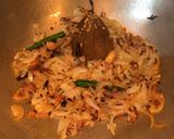 A picture of step 7 of Masala Soya Curry.