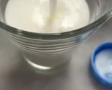 Foto del paso 2 de la receta: Postre rapidísimo de Kéfir con nueces, chocolate y miel de azahar