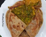 A picture of step 7 of Broccoli Dill leaves Paratha.
