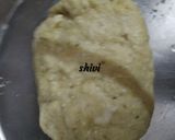 A picture of step 1 of Pyaz Ki Kachori.