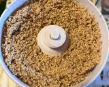 A picture of step 1 of Walnut noodles.