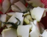 Foto langkah ke 2 dari resep Sayur Bobor Daun Adas.