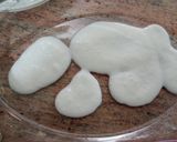 A picture of step 2 of Dahi phulki chana chaat.