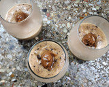 Foto del paso 6 de la receta: Postrecito rápido de dulce de leche con cookies