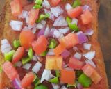 બ્રેડ પીઝા વિથ ઇન્સ્ટન્ટ પીઝા સોસ (Bread Pizza With Instant Pizza Sauce Recipe In Gujarati) રેસીપી સ્ટેપ4ફોટો