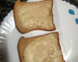 A picture of step 5 of Three layered cheese grilled sandwich.