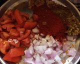 A picture of step 1 of Rajma masala.