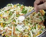A picture of step 3 of Vegetables Fried Rice.