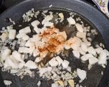 A picture of step 4 of Octopus and Jumbo Shrimp Paella.