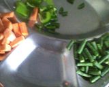 A picture of step 2 of Tehari rice.