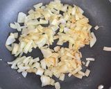 Une image de l'étape 1 de Poulet basquaise.