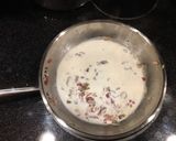 A picture of step 4 of Chicken Carbonara.