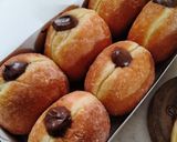 Foto langkah ke 9 dari resep Bomboloni filling Choco Pastry Cream (1x proofing).