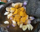 Foto langkah ke 2 dari resep Kakap Bumbu Kuning.