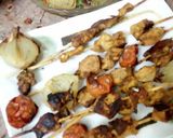 صورة لخطوة 2 من وصفة رز ملون مع شيش طاووئ