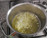 Foto del paso 2 de la receta: Risotto amb carxofes i espàrrecs
