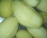 A picture of step 1 of Aloo ky cutlet.