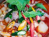แกงป่าขาหมูขาไก่ ฯลฯ