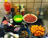 Cremige Polenta mit Hackfleisch-Kürbis-Ragout Rezeptschritt 1 Foto