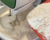 Foto langkah ke 3 dari resep Bolu jadul (super lembut, lembab gak kering).