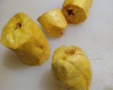 Foto del paso 2 de la receta: Canastilla de plátano verde rellenas de atún en salsa rosada