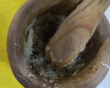 Foto del paso 1 de la receta: Salmón emperejilado a la plancha