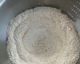 Foto del paso 1 de la receta: Fideos caseros con harina integral - facilísimos