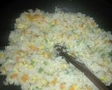 Foto langkah ke 4 dari resep Nasi goreng oriental.