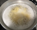 Foto del paso 3 de la receta: Espaguetis con cebolla y aceite de oliva