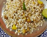 A picture of step 3 of Sabudaana khichdri.
