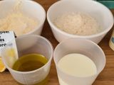 Glutén- és laktózmentes kókuszos sütemény a délutáni kávé mellé