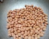 A picture of step 1 of Peanut chutney.