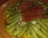 Foto del paso 12 de la receta: Tajín de carne de ternera con gombos y salsa de tomate - Mlokhiya