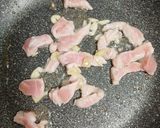 รูปขั้นตอนการทำที่ 2 ของ ผักกาดดองผัดหมู