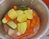 صورة لخطوة 3 من وصفة كسكس القمح بالخضار واللحم لذيذ جدا ومفيد جدا للصحة