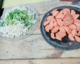 Foto del paso 2 de la receta: Chorizo a la pomarola con puré