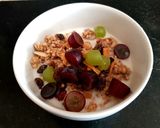 A picture of step 3 of My Healthy Granola Start to the day. 😁.