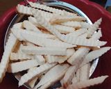 Foto langkah ke 2 dari resep French Fries Kimpul.
