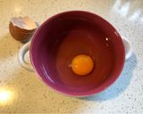Foto del paso 3 de la receta: Consomé con huevo