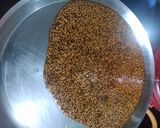 গুড় তিলের চিক্কি (Gur teeler chikki recipe in Bengali) রেসিপির ধাপ 5 ছবি