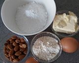 Une image de l'étape 1 de Mes petits financiers aux amandes.
