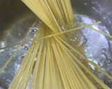 Foto langkah ke 3 dari resep Creamy Matcha Pasta.